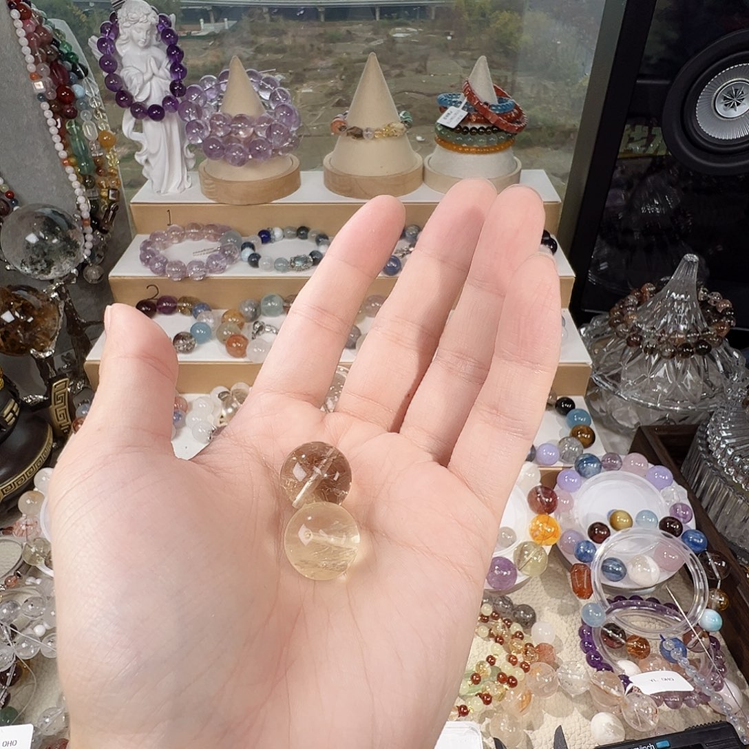 顾***喵非金属魔晶宙斯    