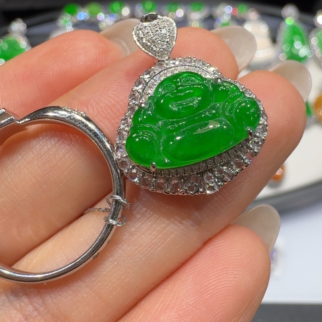 翡翠18K金镶嵌戒指收到货48小时鉴赏期