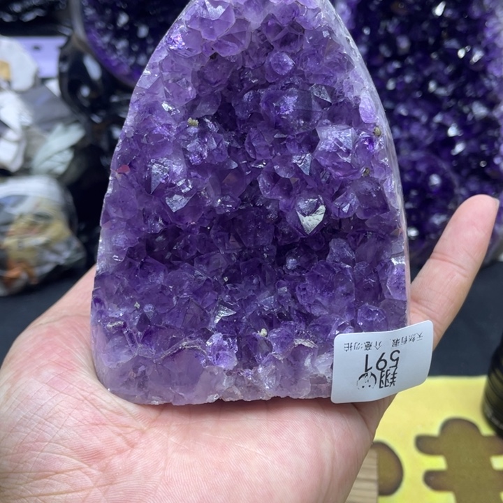 未镶嵌紫晶大型摆件（非配饰）