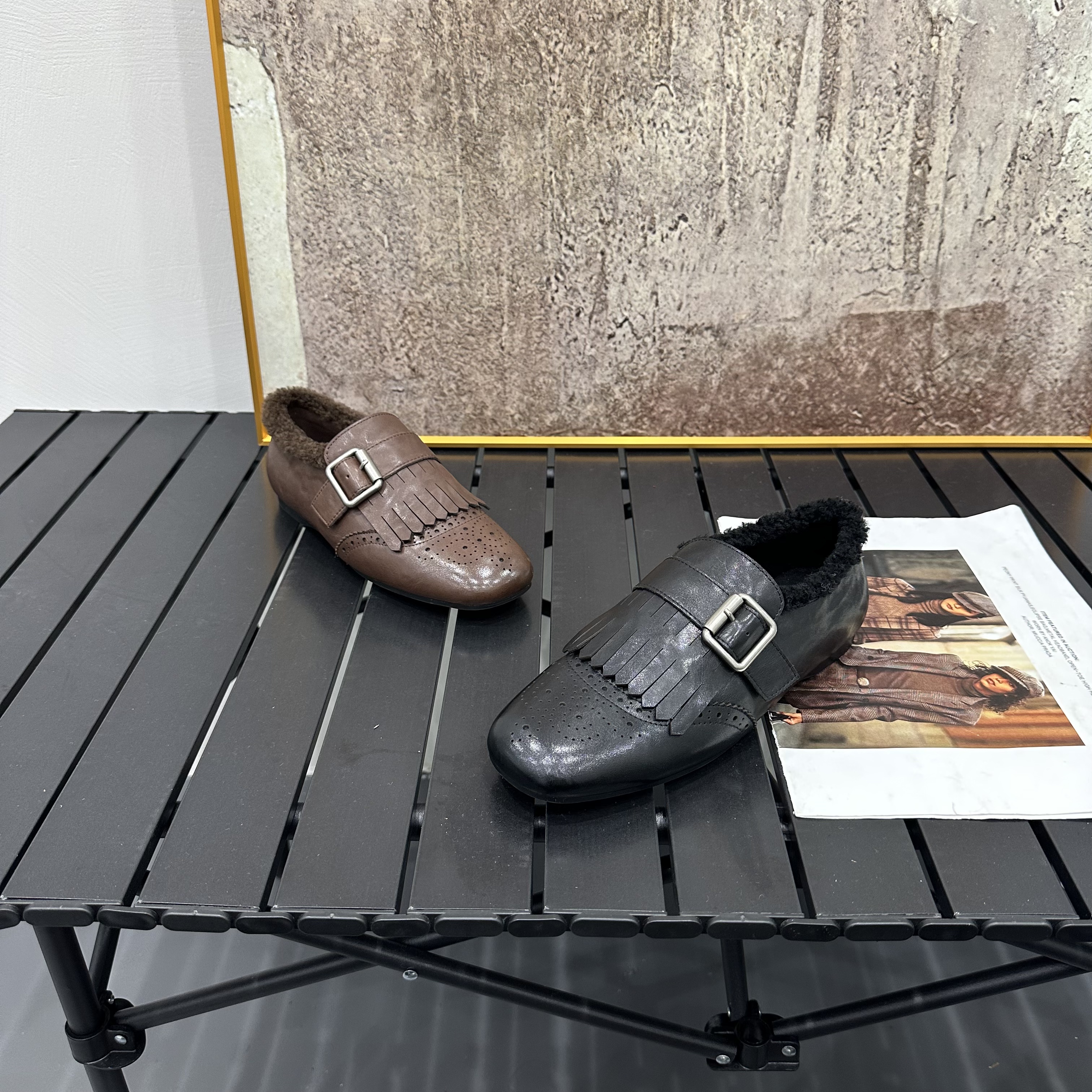 2025冬季韩版定制皮带扣流苏英伦风乐福鞋牛皮加绒软底复古小皮鞋