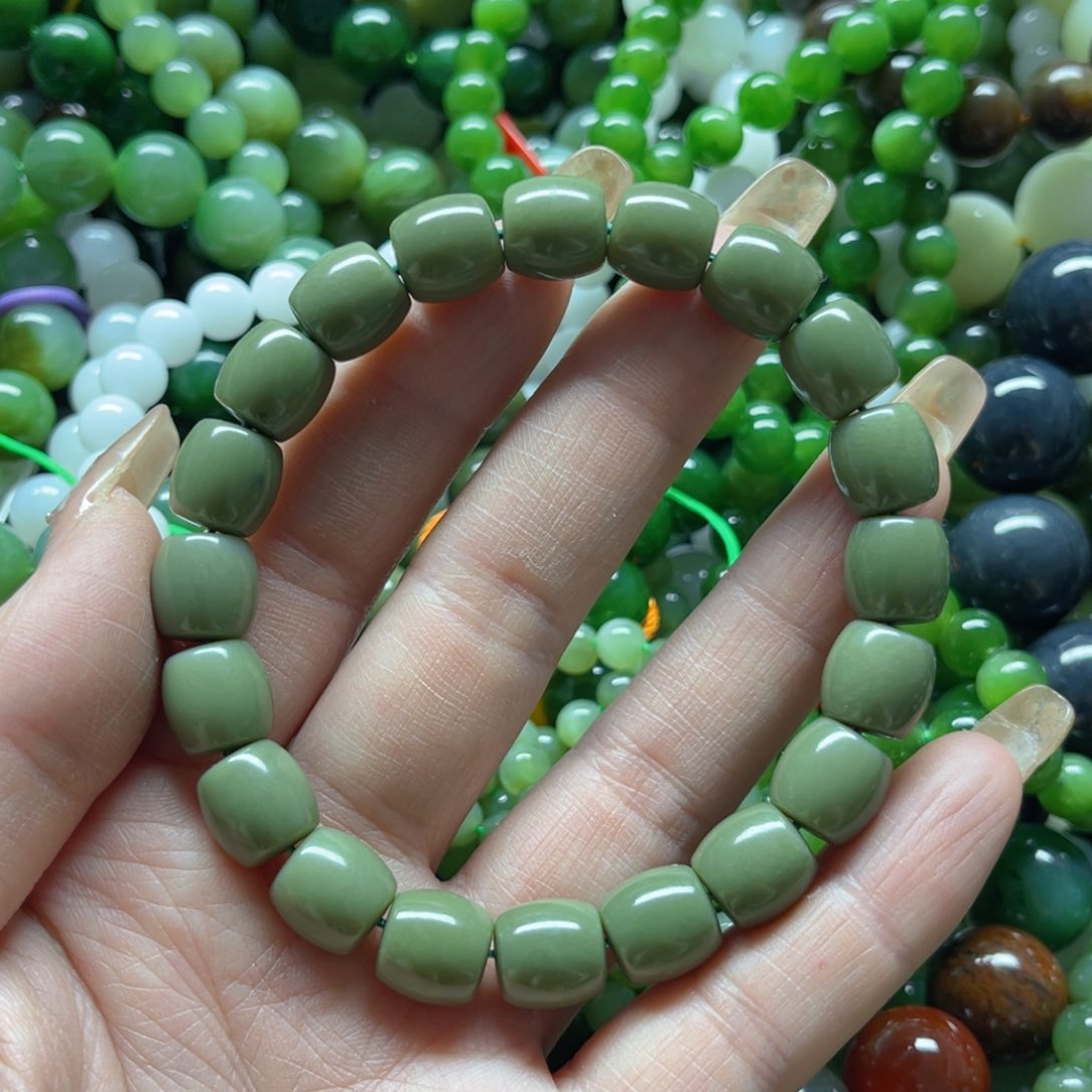 和田玉手串未镶嵌