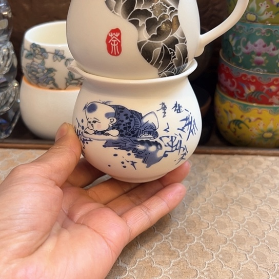 现代陶瓷公杯陶瓷公杯微瑕2个