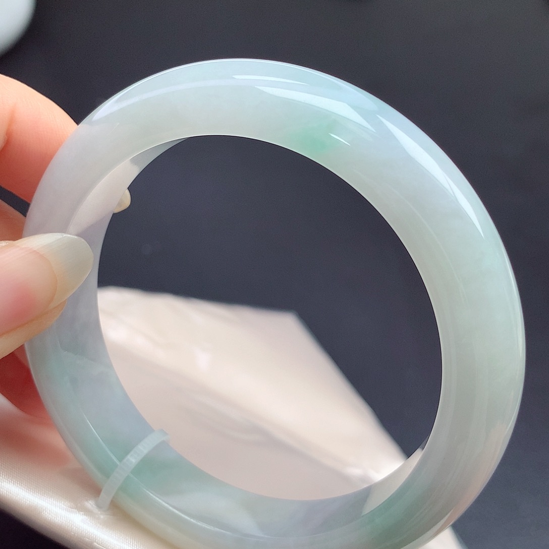 翡翠未镶嵌手镯58.5圈口