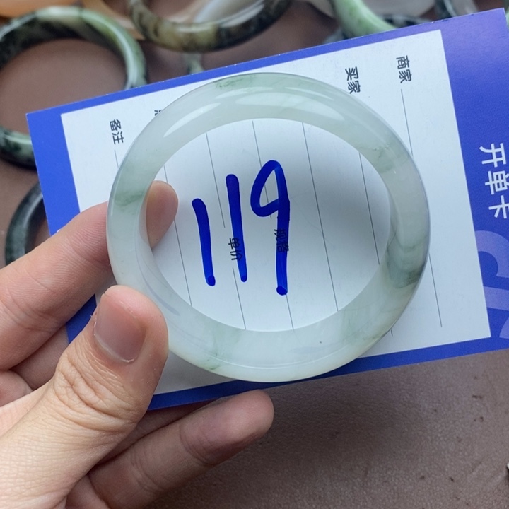 石英质玉未镶嵌手镯56