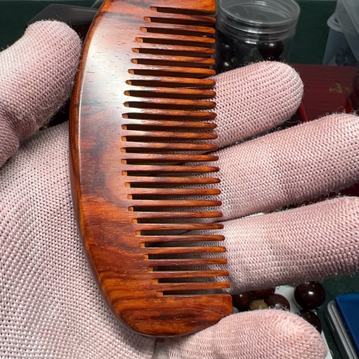 小叶紫檀印度小叶紫檀梳子