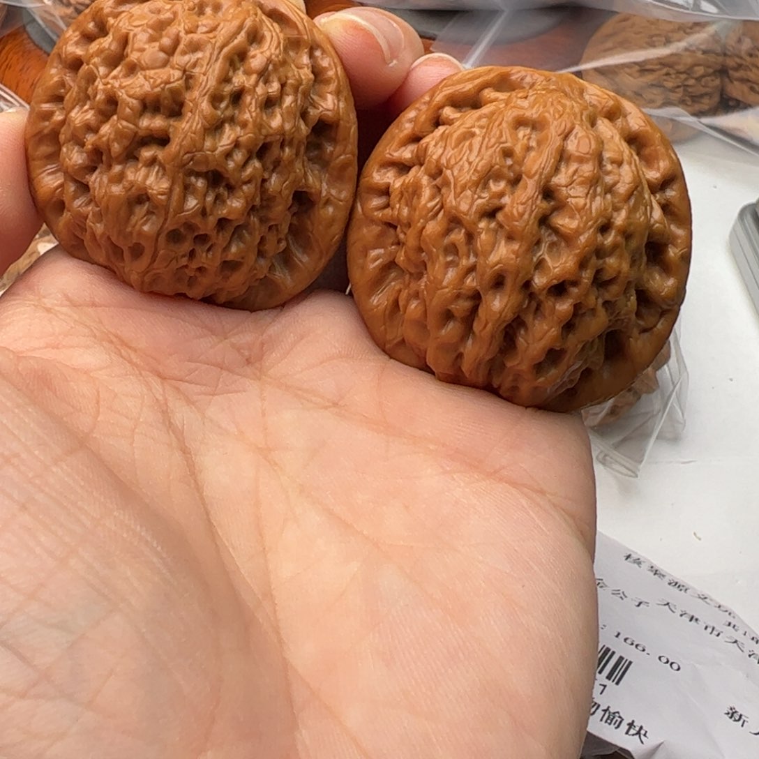 文玩核桃吊坠41金公子