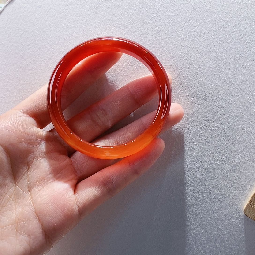 玛瑙/玉髓手镯未镶嵌53.2