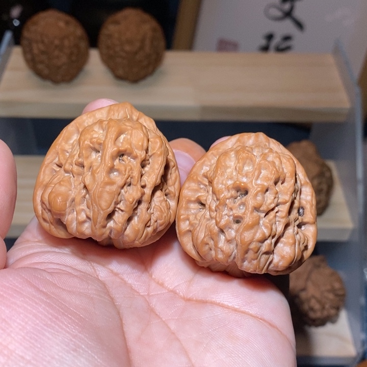 文玩核桃吊坠全品金蟾王