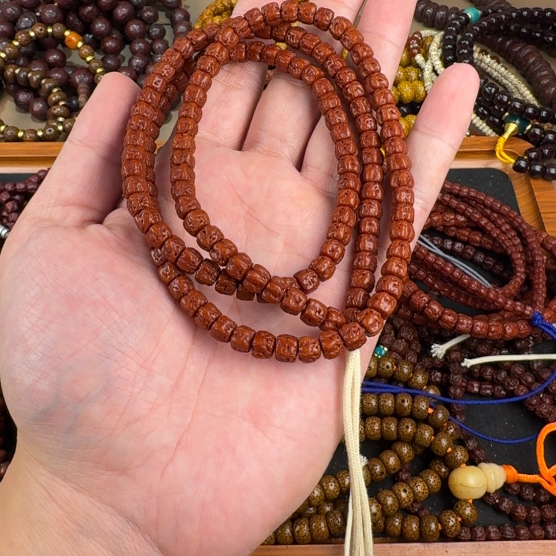 h***y金刚菩提手串图健健康康