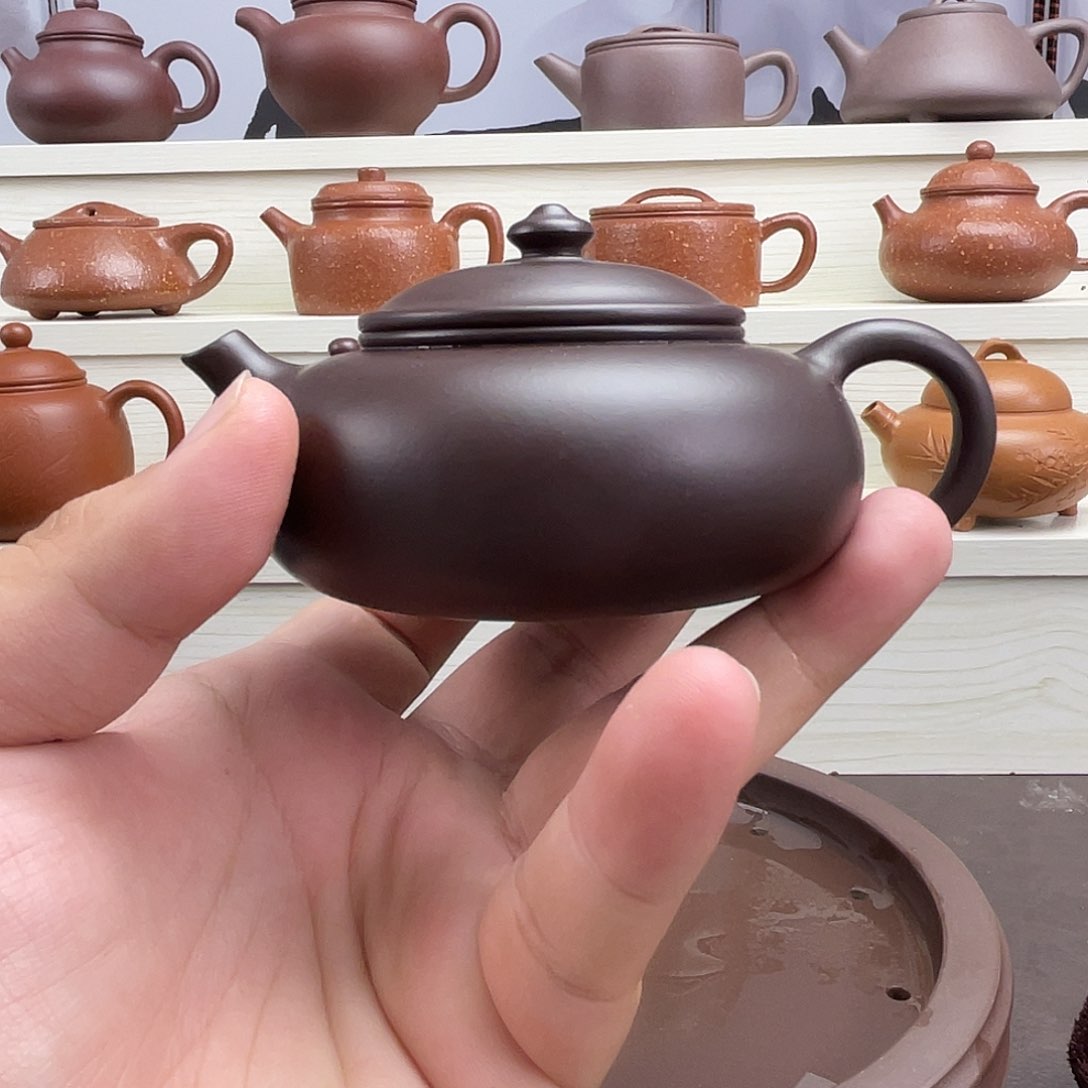 一直没见她回来就没