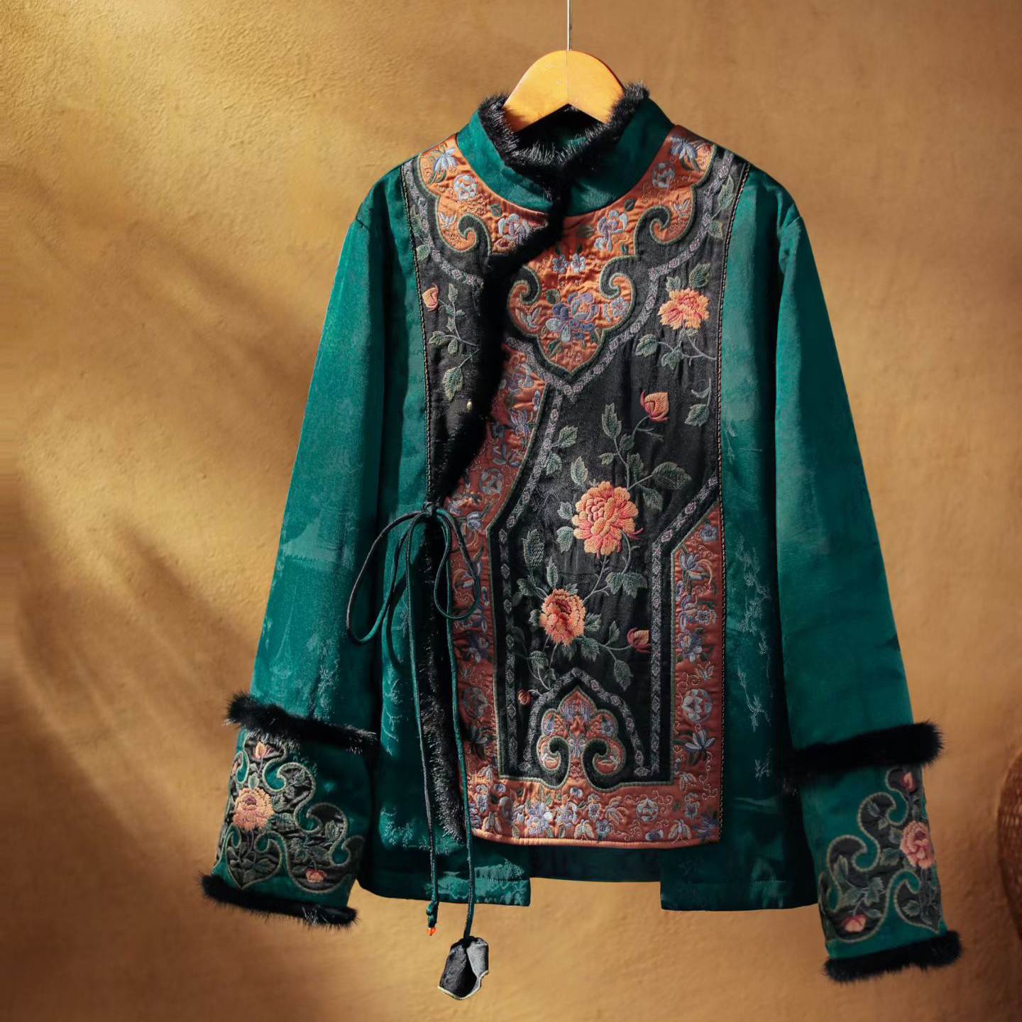 楚馨棉服原创民族风刺绣棉服女冬新中式棉衣外套女冬厚款保暖棉袄