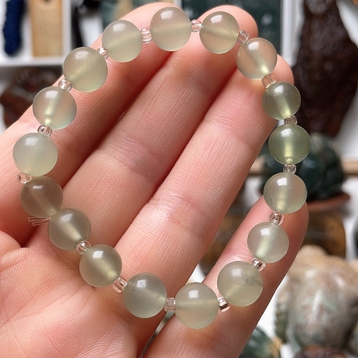 未镶嵌蛇纹石玉手串