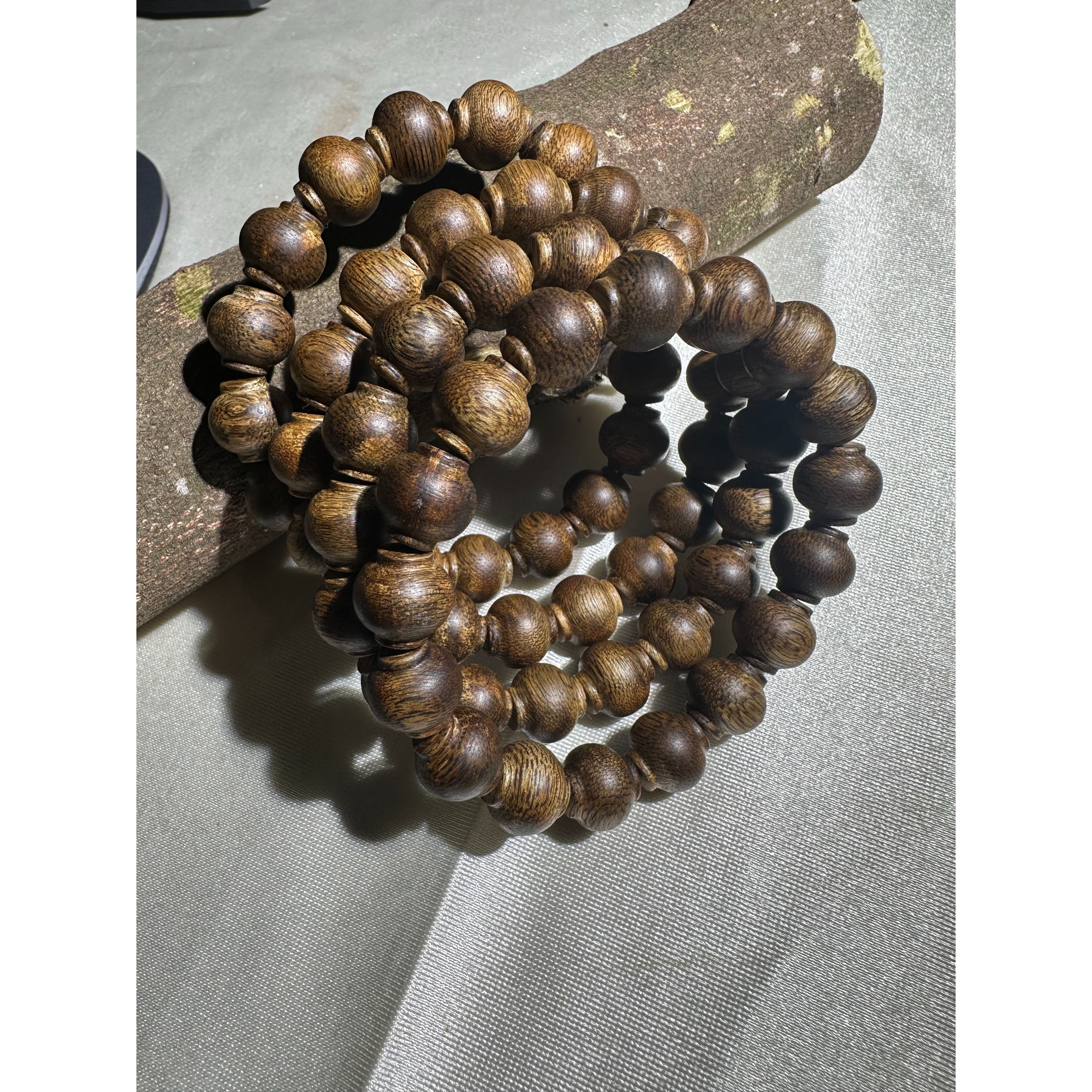 沉香龙骨料 灯笼珠1.2单圈9克+ 多样性发货一条