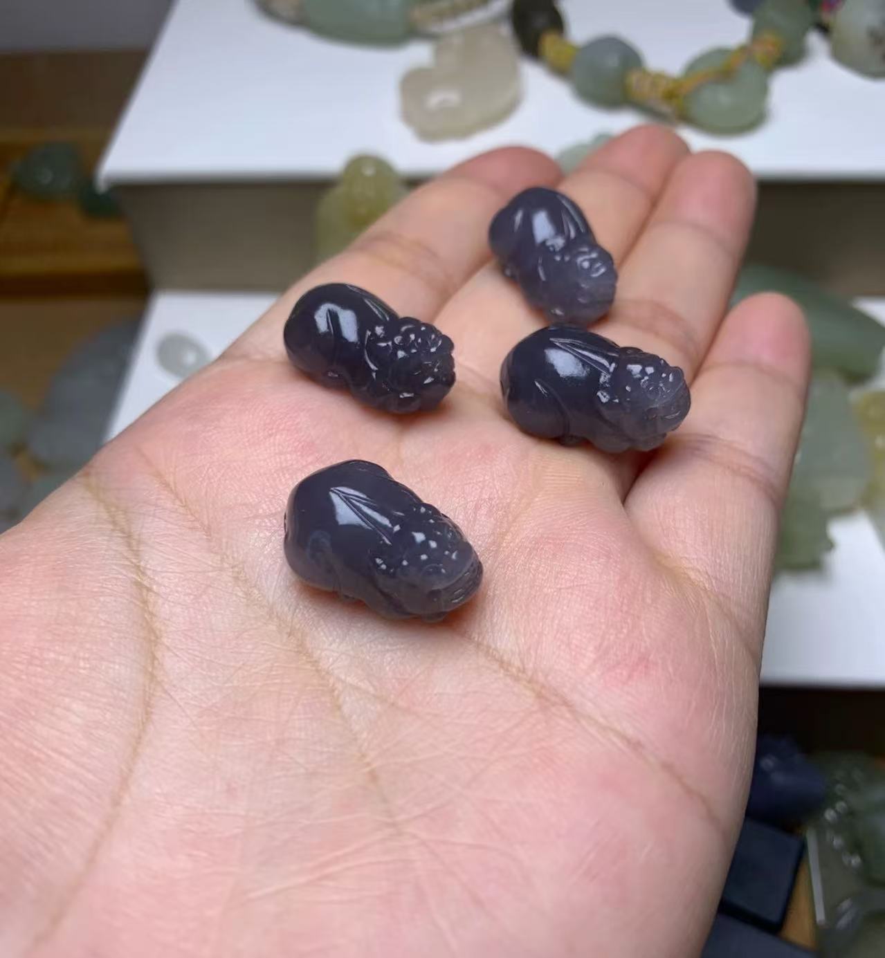 （支持复检）和田玉烟紫貔貅多样发货