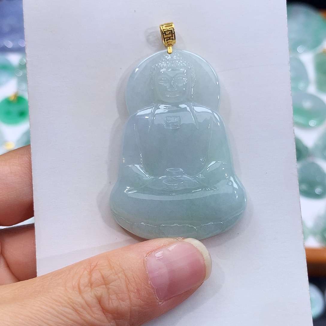 翡翠18K金镶嵌颈饰翡翠吊坠