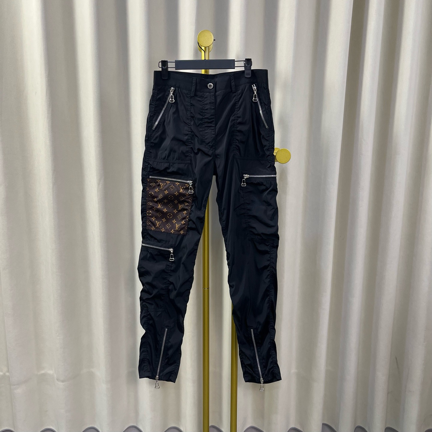 未使用 LouisVuitton/路易威登 口袋满印牛仔裤 36码 全新