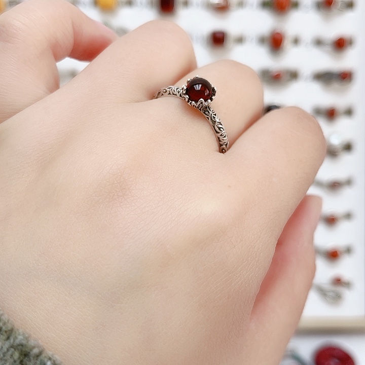 血珀戒指银S925镶嵌天然