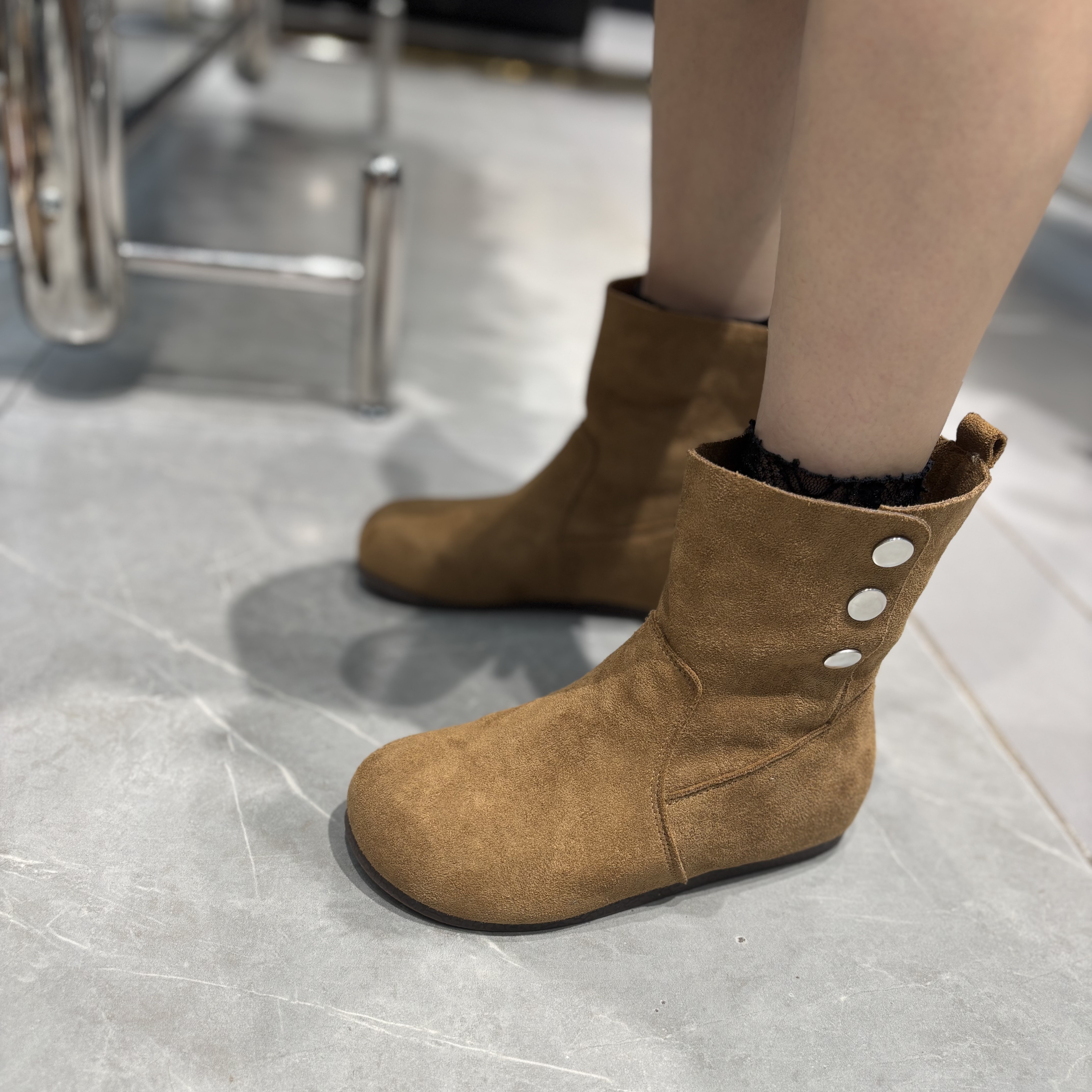 时尚e足新款百搭舒适圆头短靴