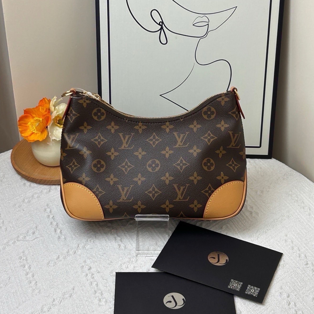 95新 LouisVuitton/路易威登 黄牛角 芯片款/JW7598