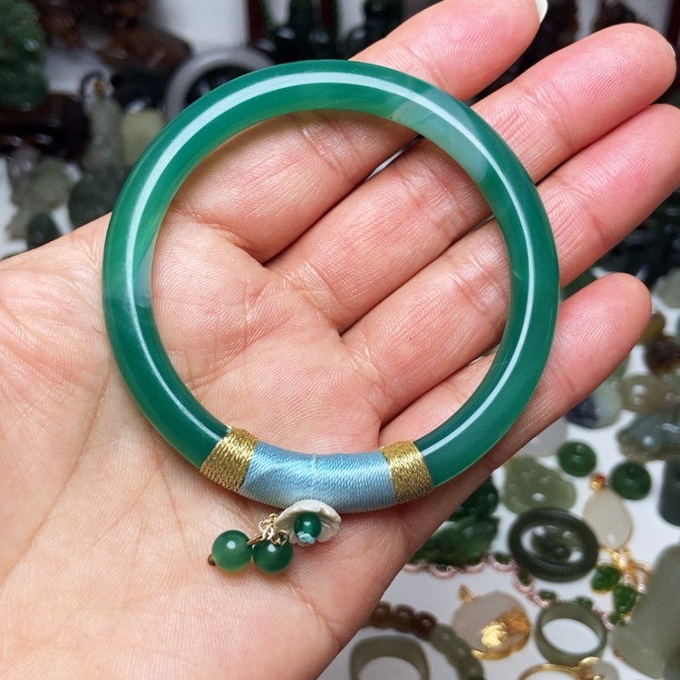 【闪购商品】玛瑙/玉髓手镯合金落**晖