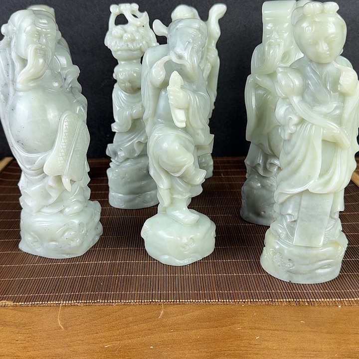 木***石和田玉未镶嵌挂件