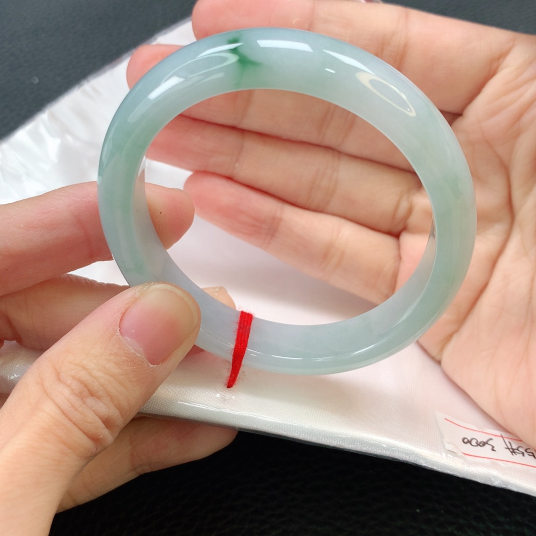 翡翠手镯未镶嵌贵妃55