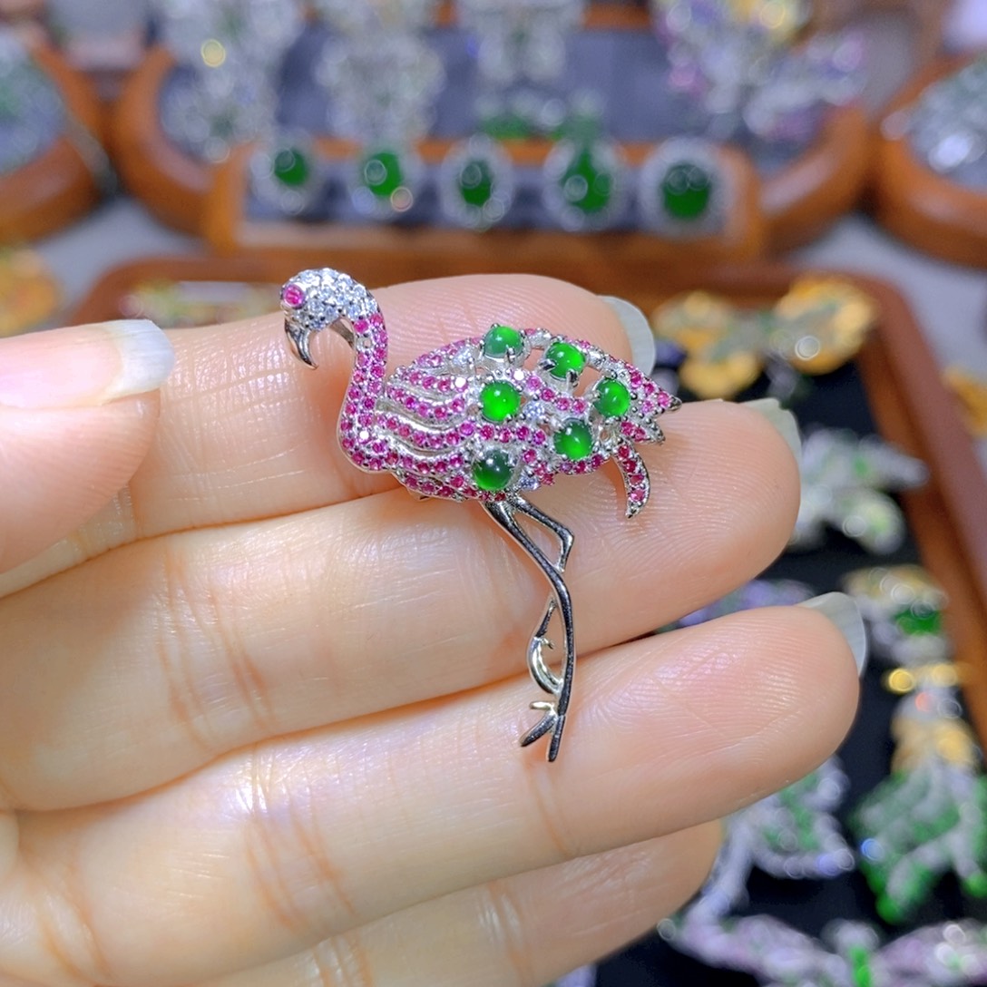 翡翠颈饰合金天然翡翠