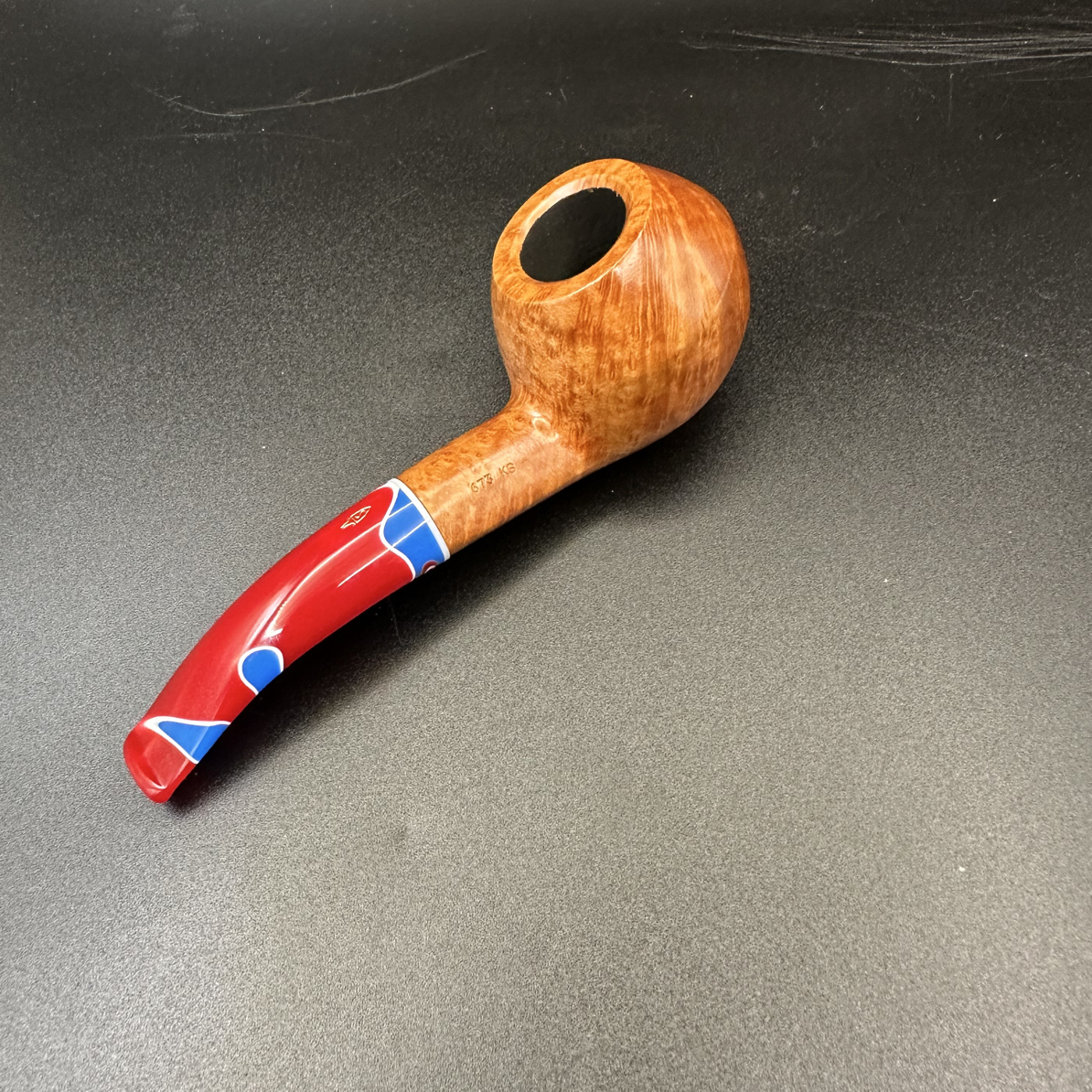 沙分光面石楠木烟斗，罗德西亚牛头673器型