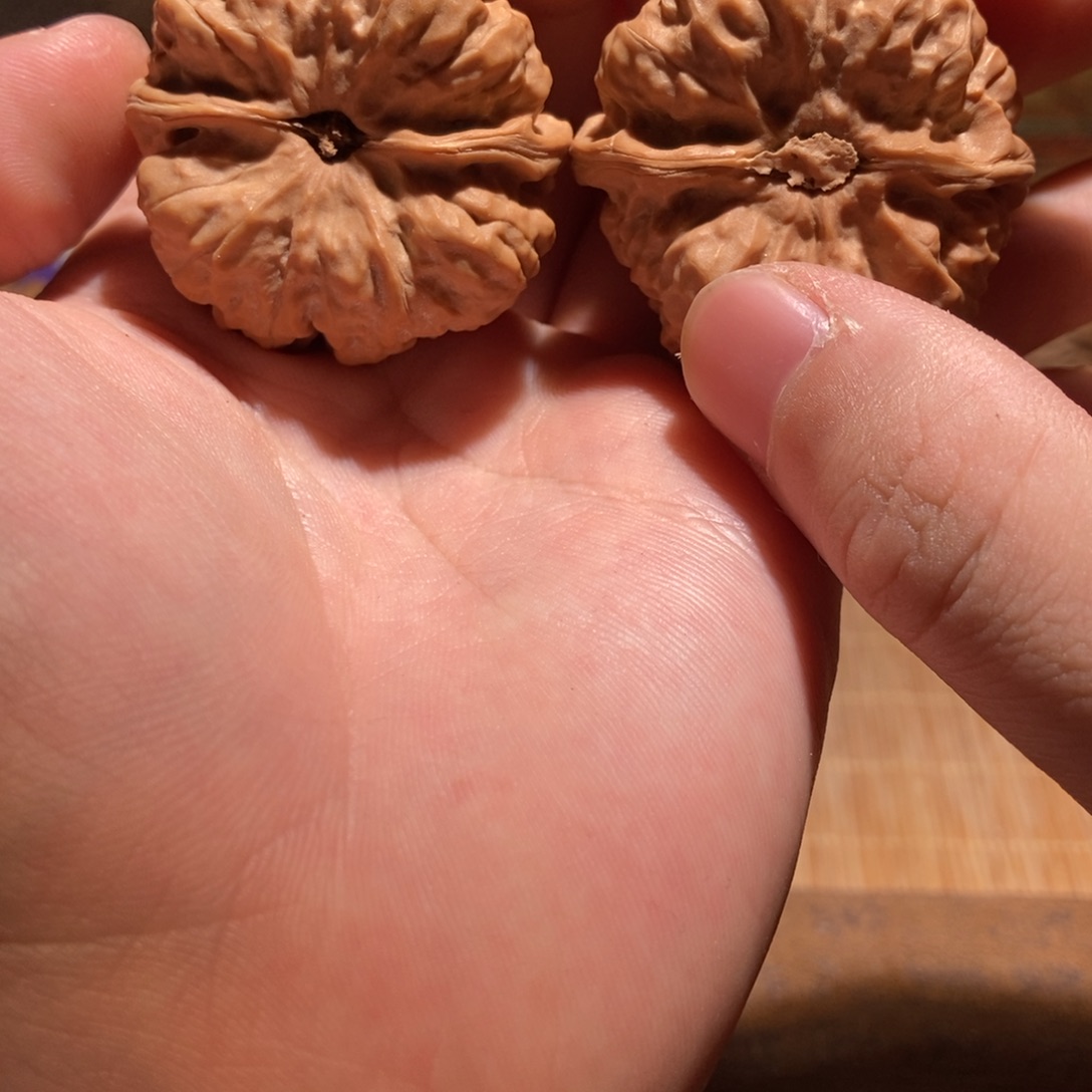 J***x文玩核桃吊坠蛤蟆头D14