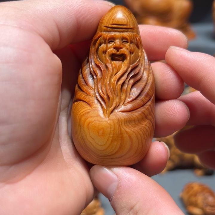柏木（崖柏）感谢，点赞与关注。