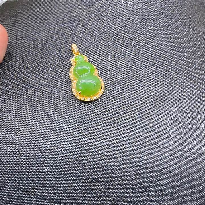 和田玉（碧玉）颈饰银S925镀金镶嵌