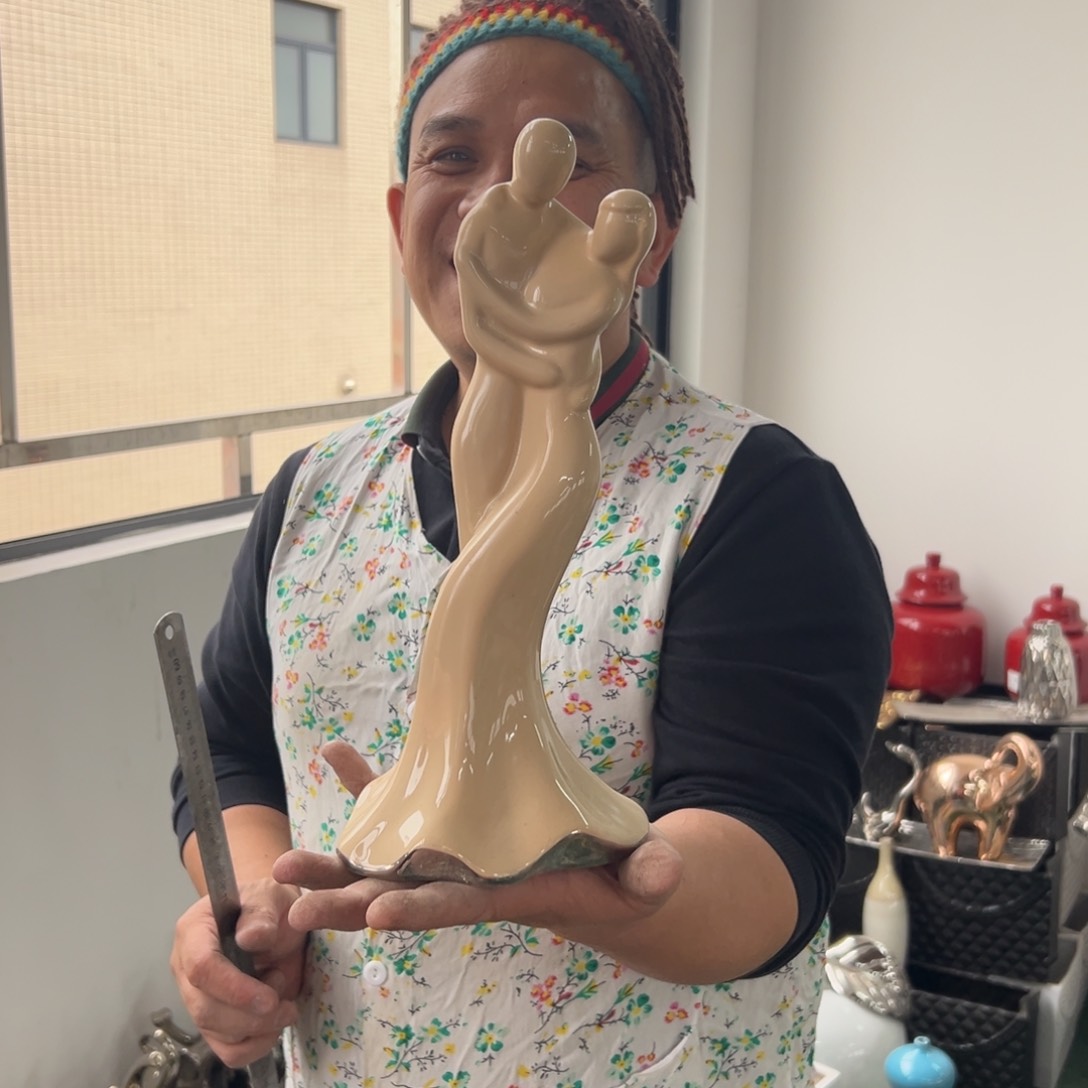 摆件9 号高中低温陶瓷瓶（部分微瑕）