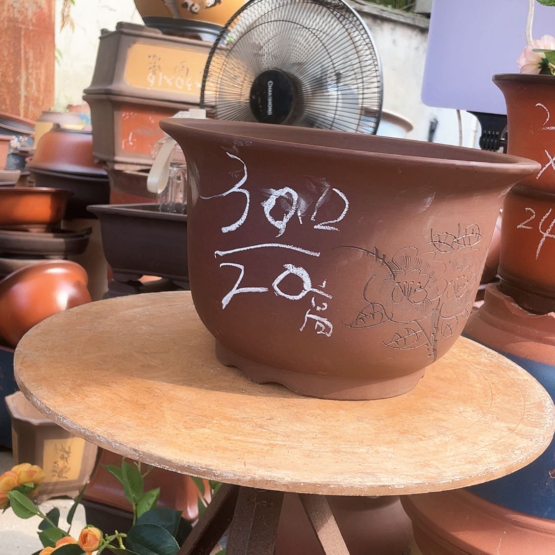 宜兴紫砂花盆30平角金钟