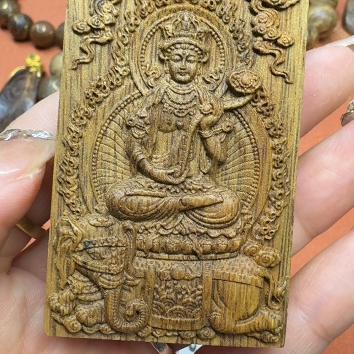 沉香吊坠馨安居沉香定制款