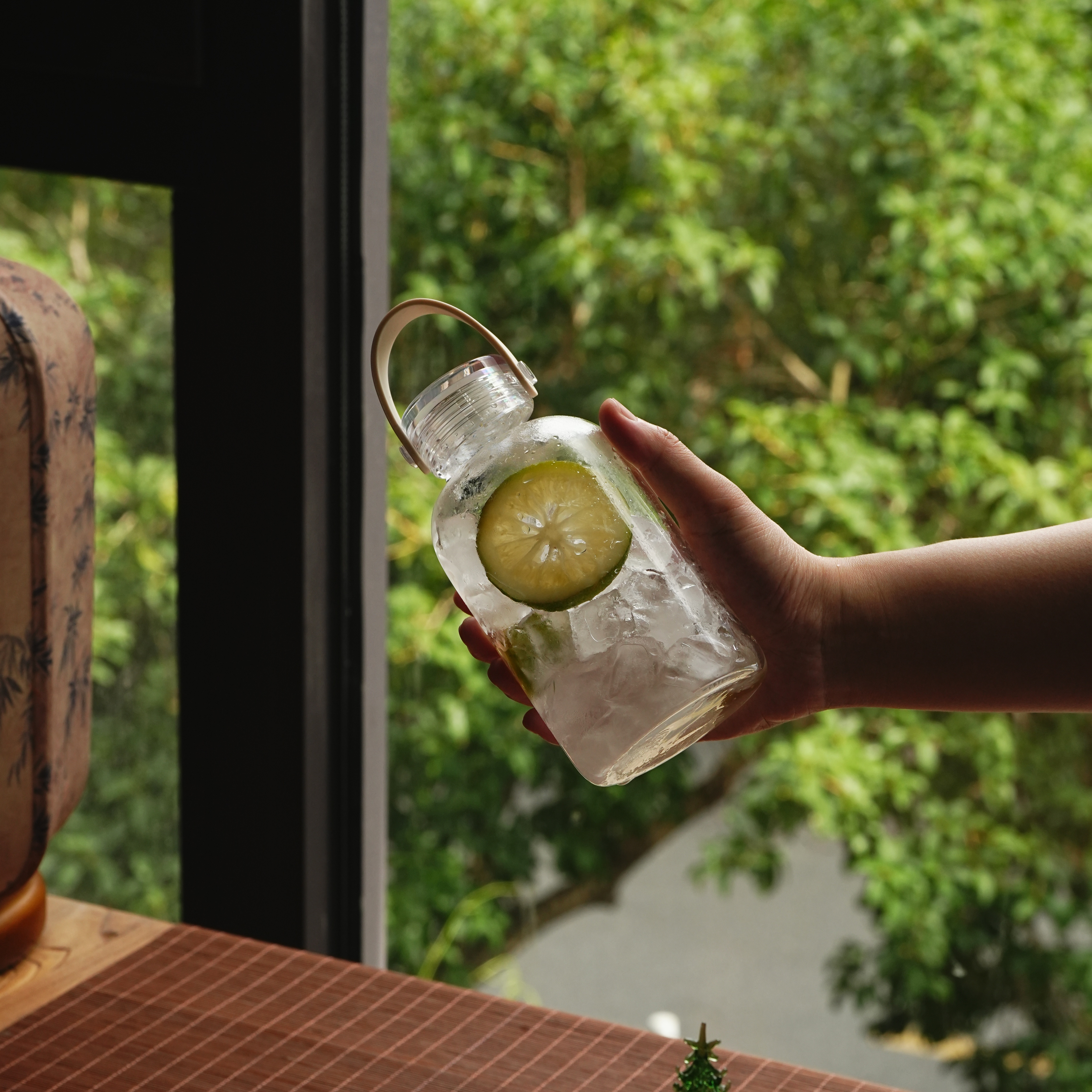 秋冬随行杯冷热两用高硼硅玻璃杯出行运动好搭子