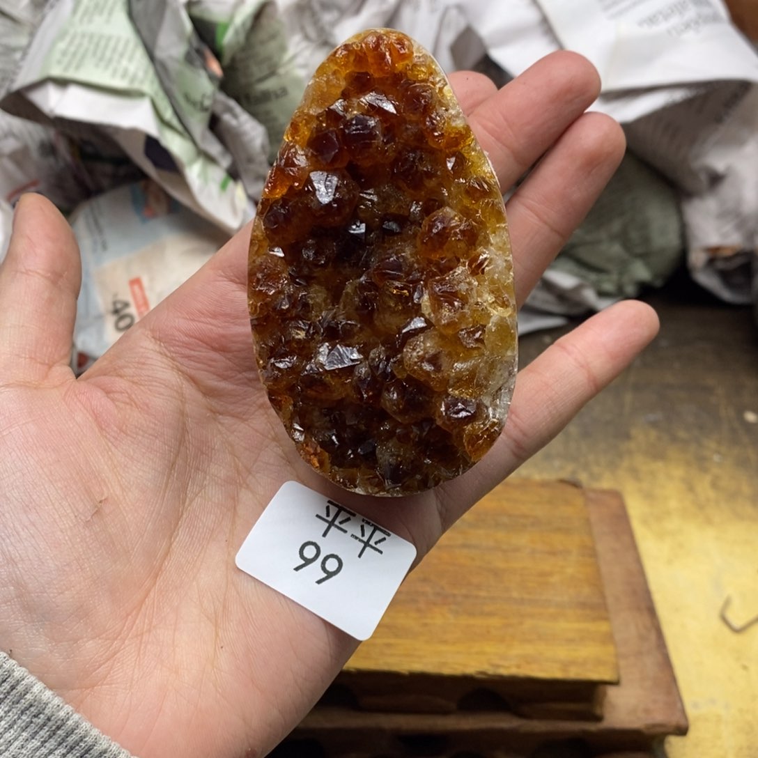 紫晶乌拉圭未镶嵌