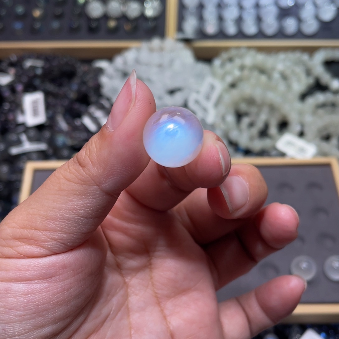月光石裸石未镶嵌晴*、蓝月光单珠14.8mm