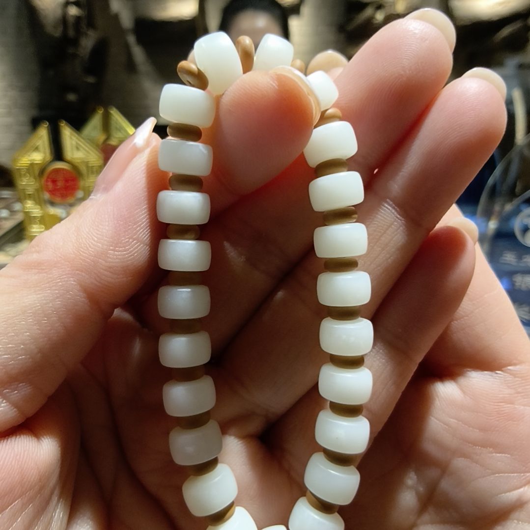 和田玉（白玉）未镶嵌项圈