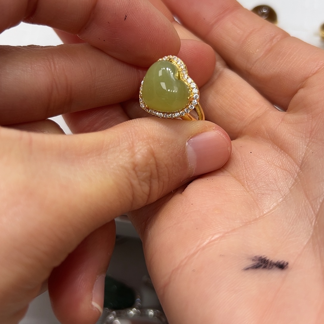 和田玉jie zhi银S925镶嵌细**流