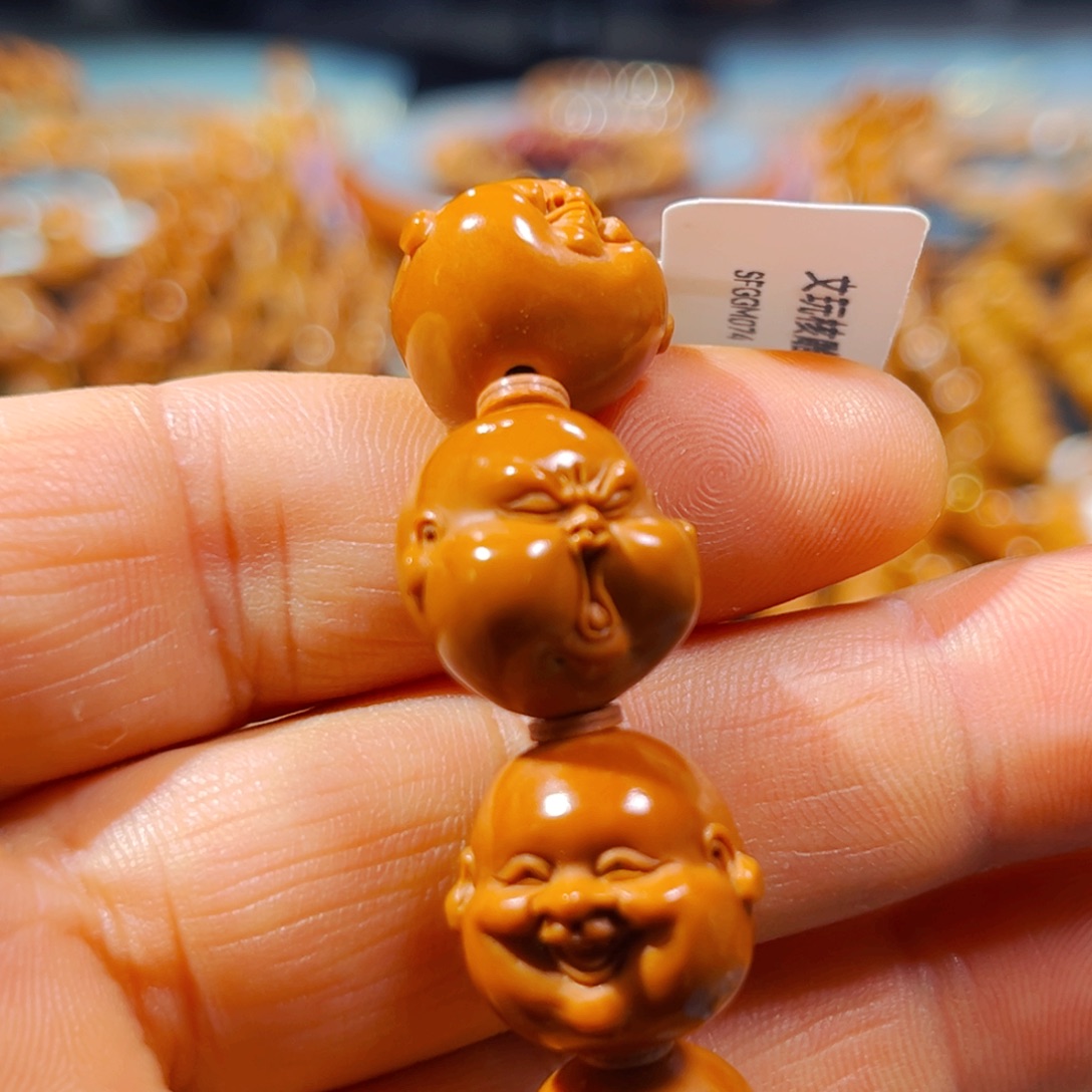 椿***山橄榄核吊坠新人在这里