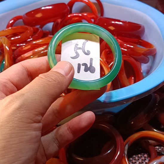 玛瑙/玉髓未镶嵌手镯