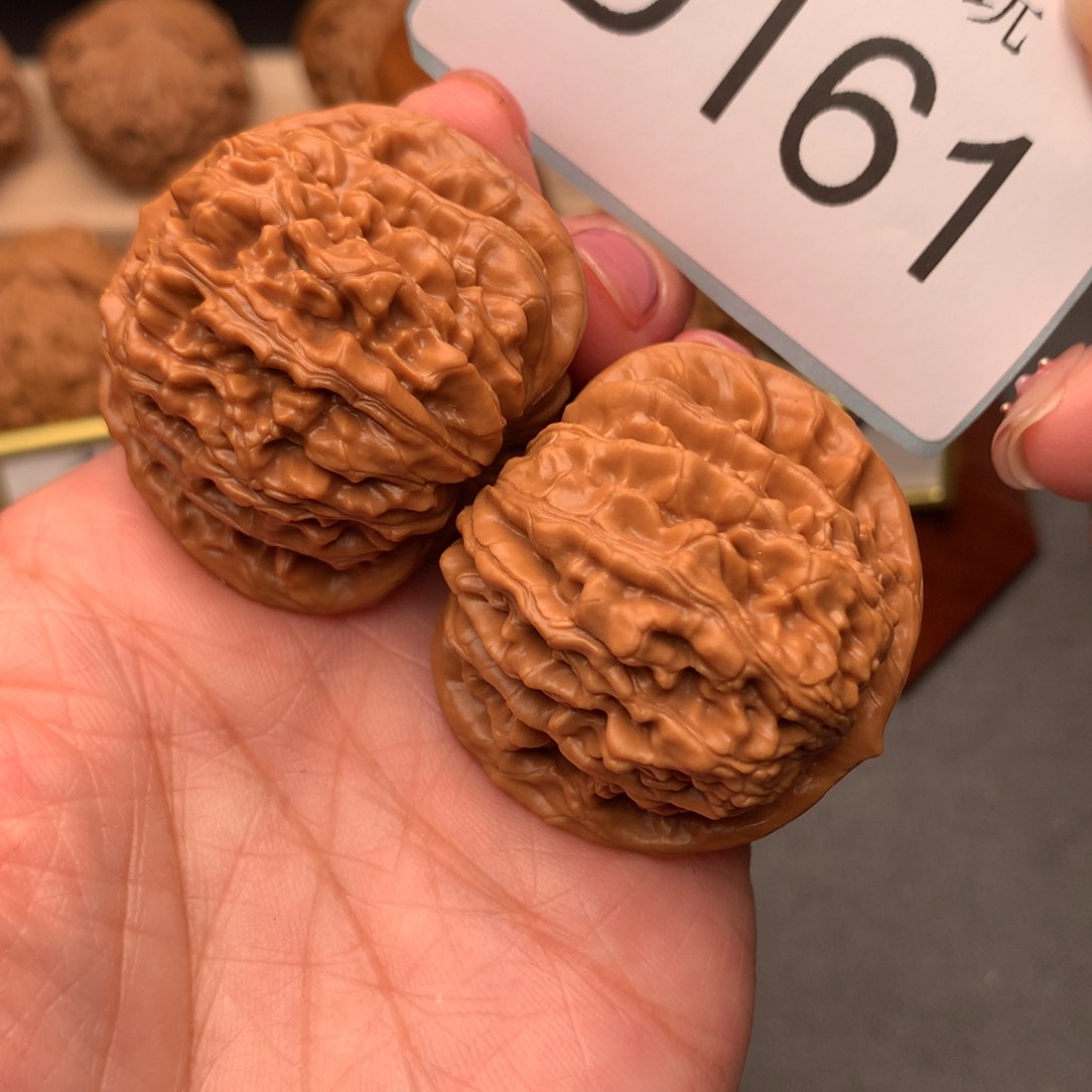 文玩核桃吊坠知*40四座楼