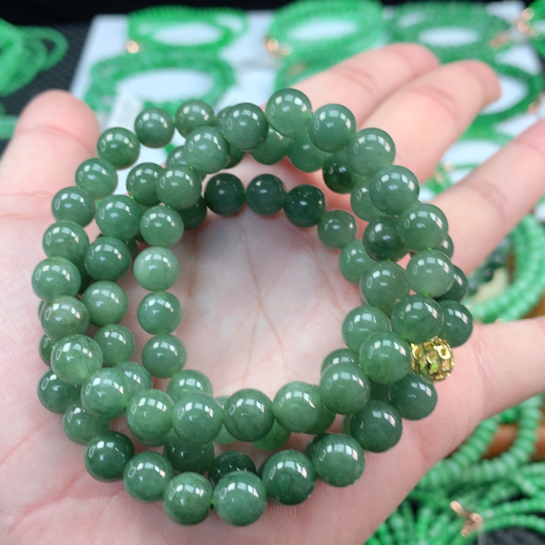 翡翠手链未镶嵌翡翠