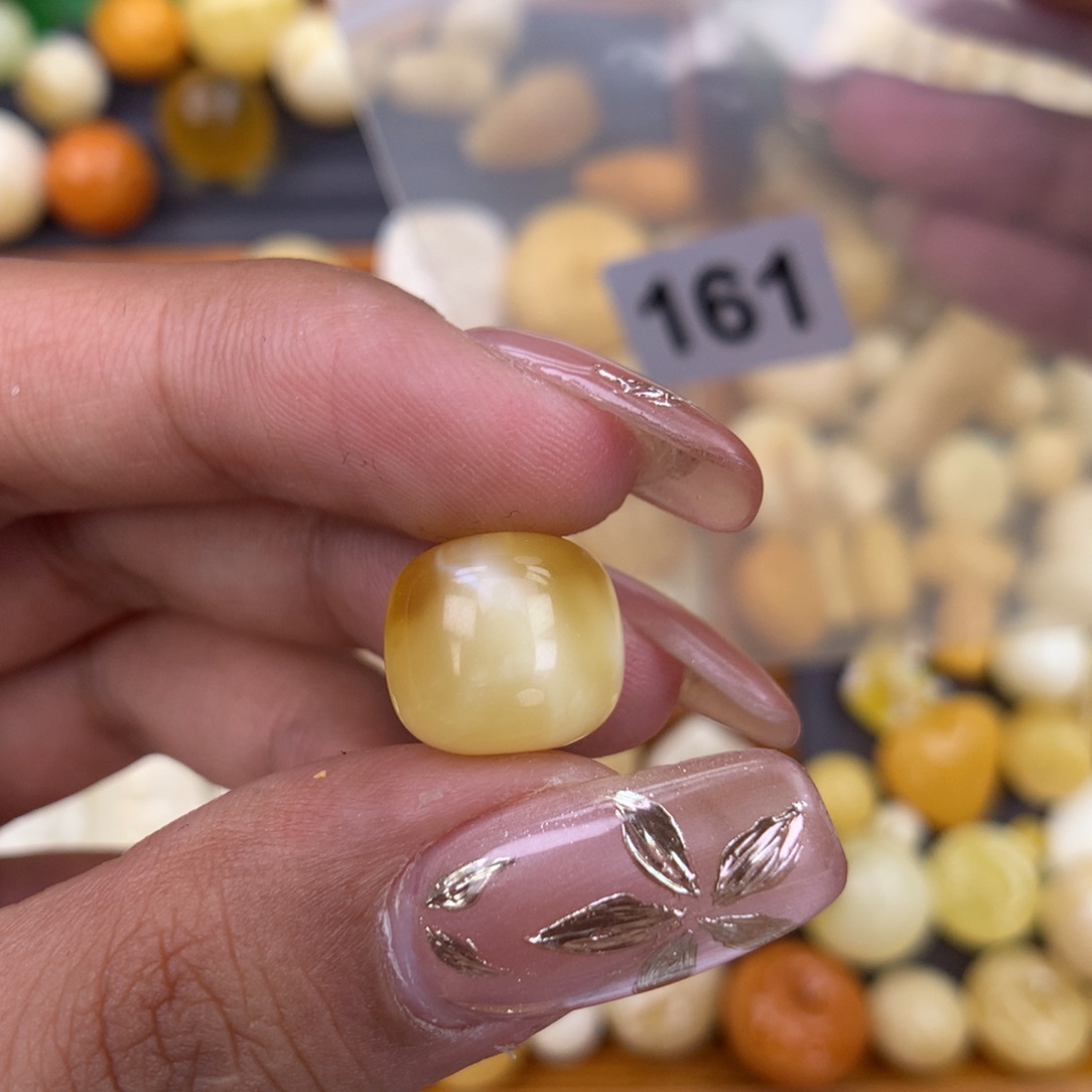 琥珀珠宝奇石未镶嵌12.5