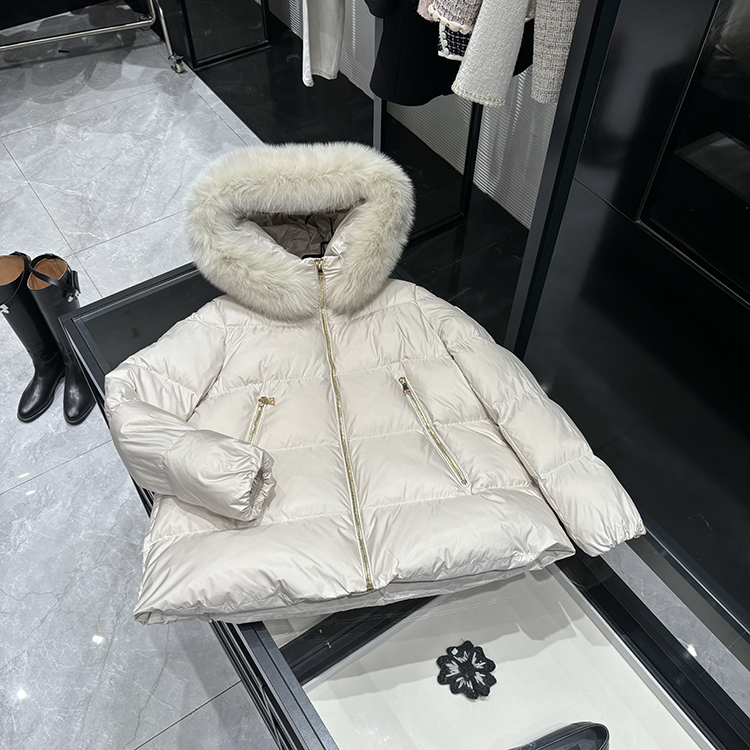 25年秋冬新款 时尚大毛毛领连帽大拉链口袋面包羽绒服-8812