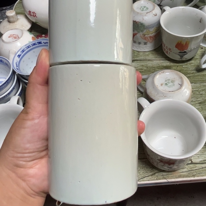 都是瑕疵品看好下单笔筒