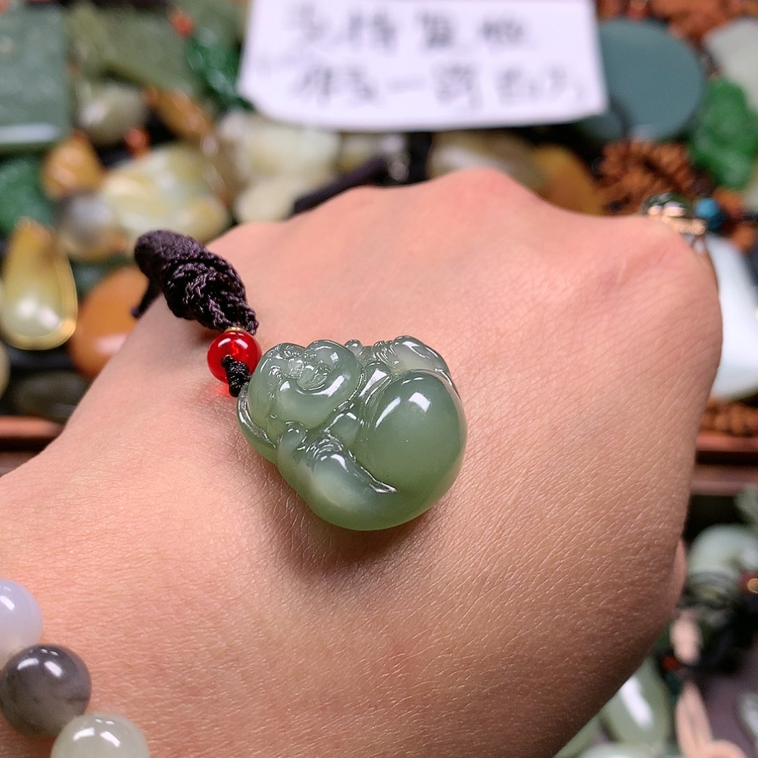 和田玉未镶嵌吊坠小***麻