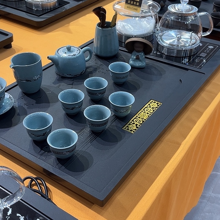 手工艺品琉璃茶盘厂东坡，茶盘厂东坡。茶盘厂东坡