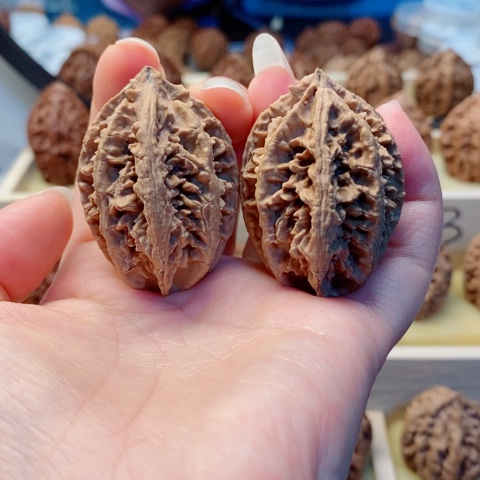 桃核把件东北秋子15