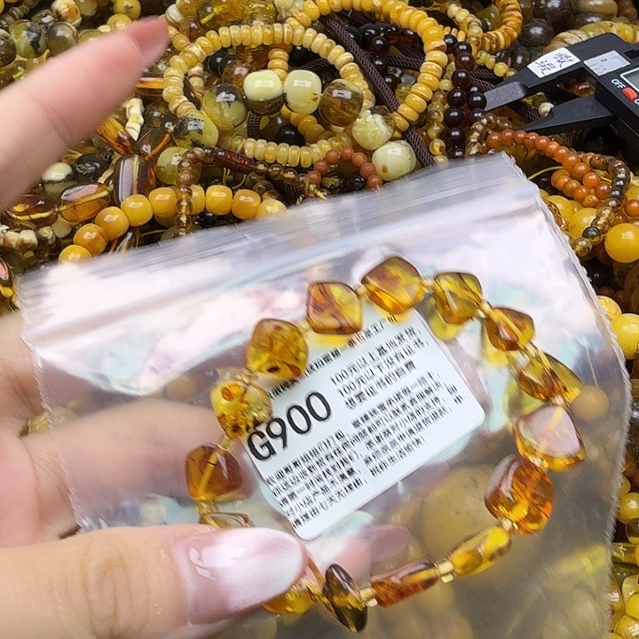 琥珀未镶嵌珠宝奇石